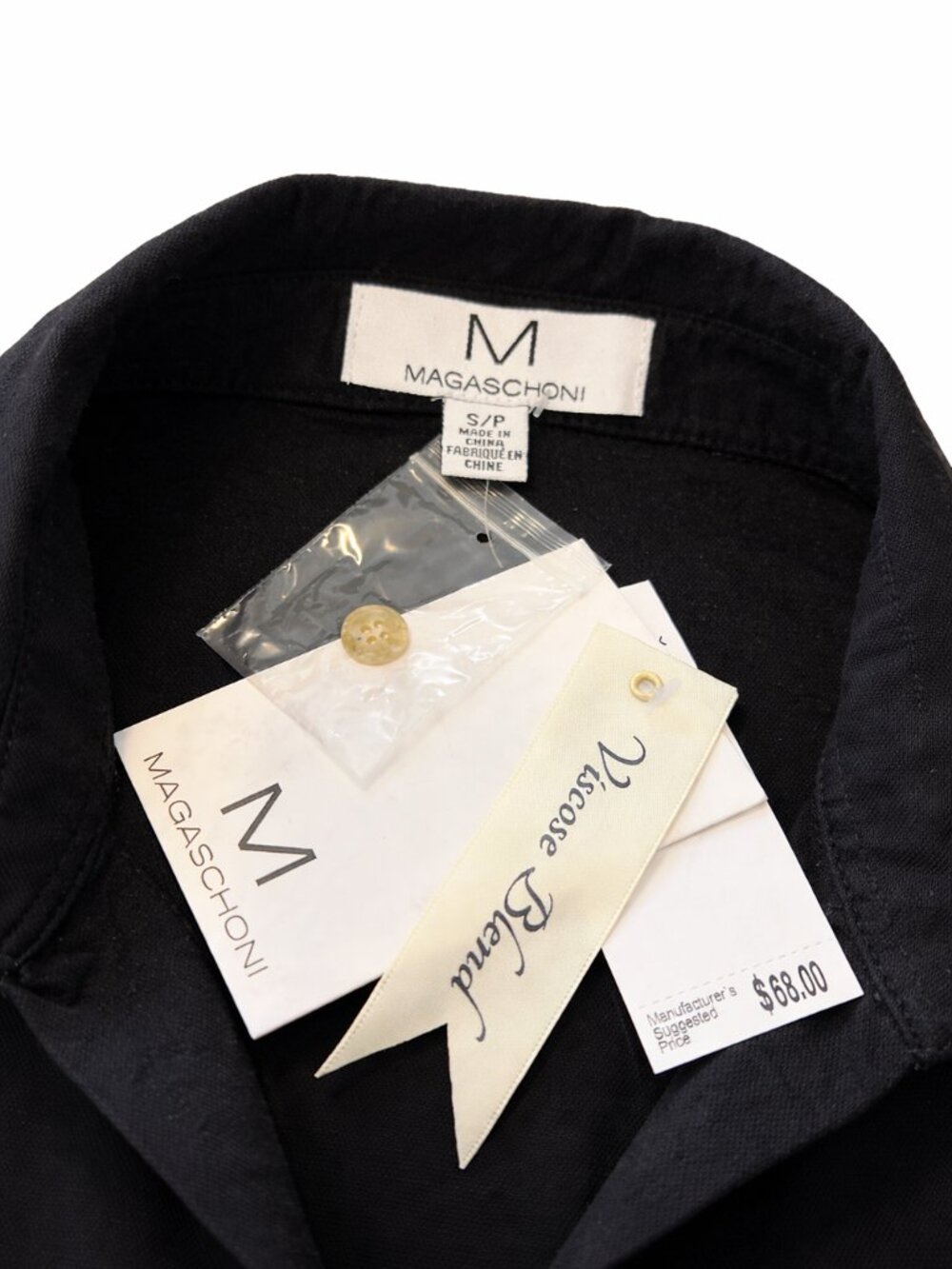Magaschoni Women’s Black Blouse Size S 3/4 Sleeve Button Front Elegant Top - Picture 6 of 6